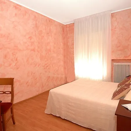 Szálloda Primavera Mestre